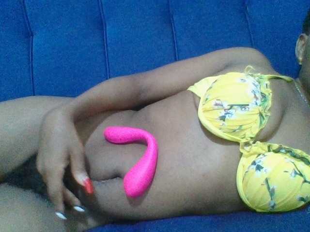 Minlavine's BongaCams show and profile