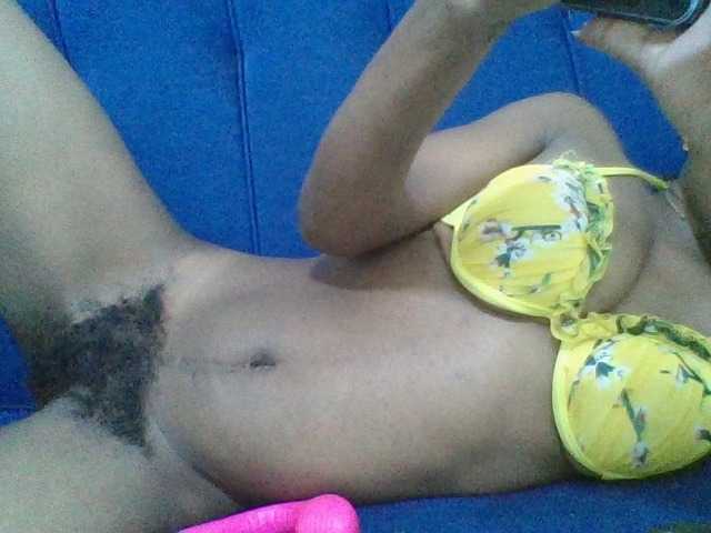 Minlavine's BongaCams show and profile