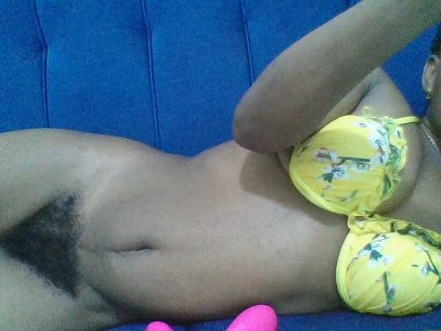 Minlavine's BongaCams show and profile