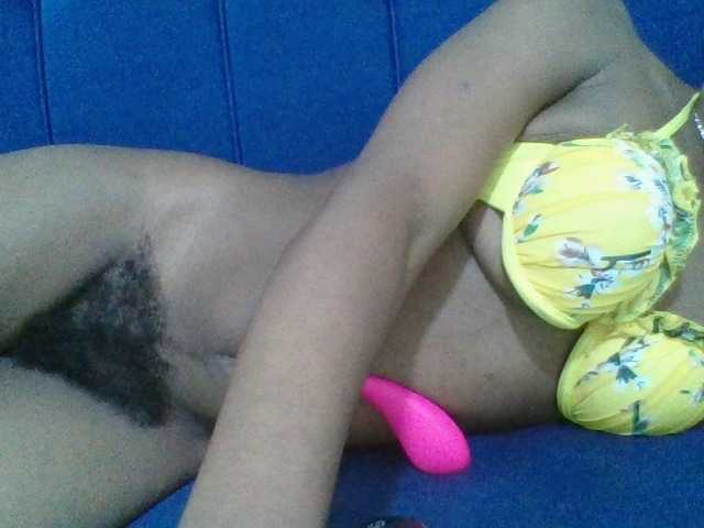 Minlavine's BongaCams show and profile