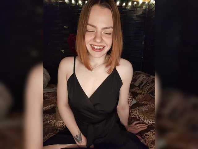 AliceRabbit's BongaCams show and profile