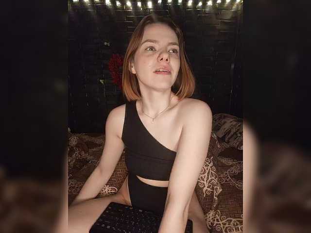 AliceRabbit's BongaCams show and profile