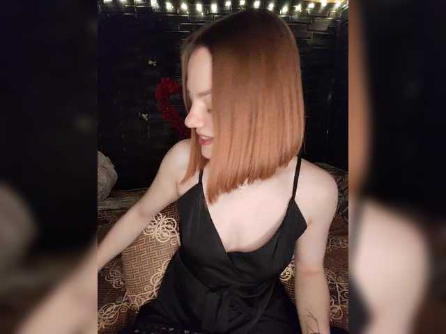 AliceRabbit's BongaCams show and profile