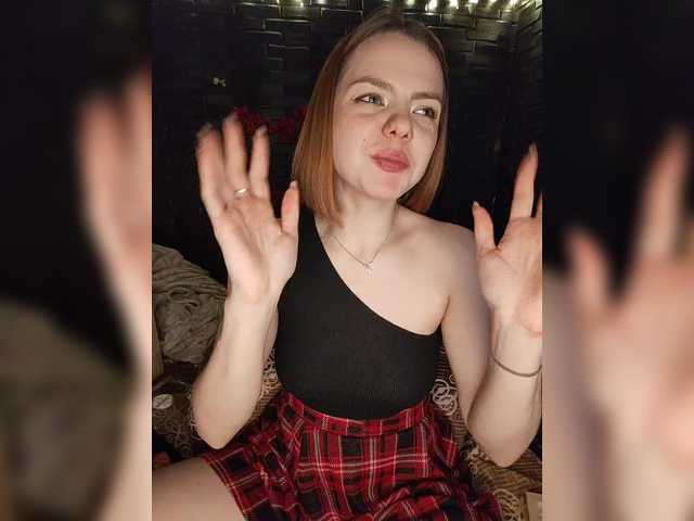 AliceRabbit's BongaCams show and profile