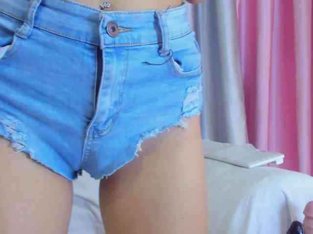 petiteamor webcam