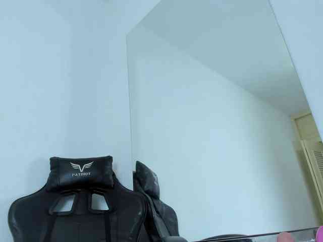petiteamor webcam