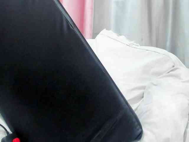 petiteamor webcam