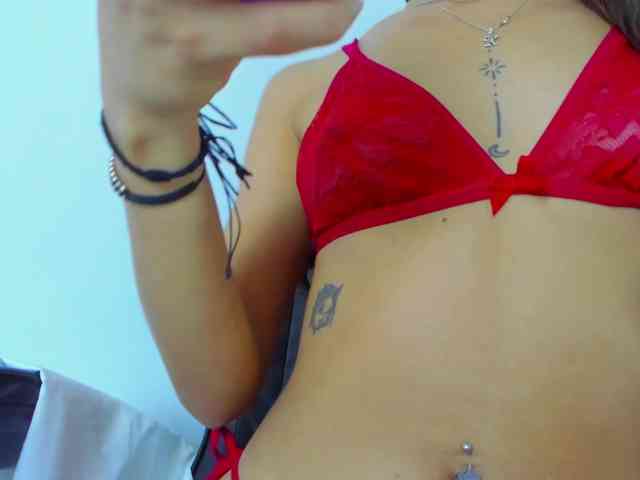 petiteamor webcam