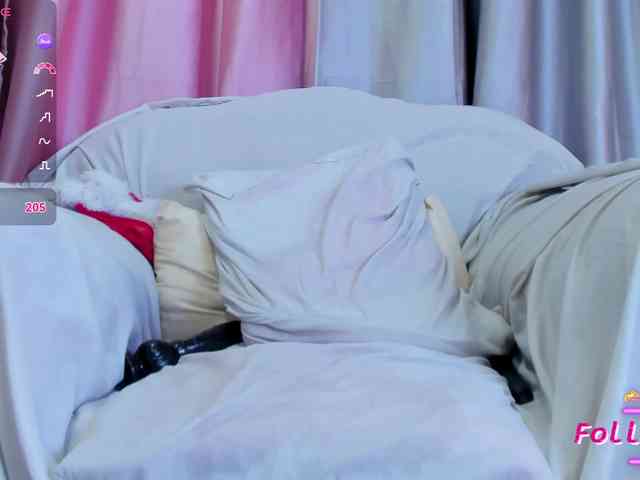 petiteamor webcam
