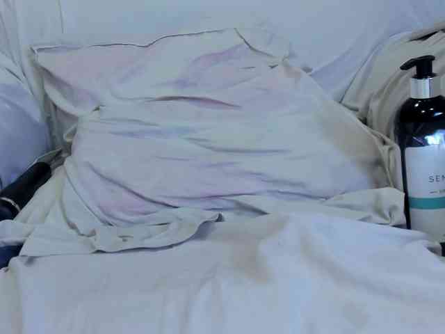 petiteamor webcam