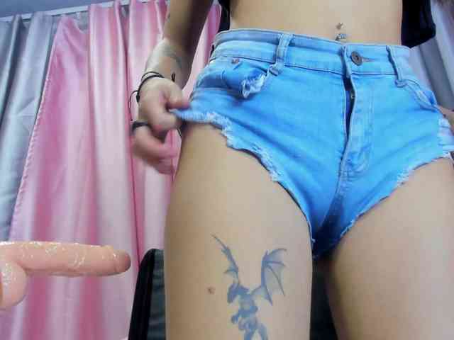 petiteamor webcam