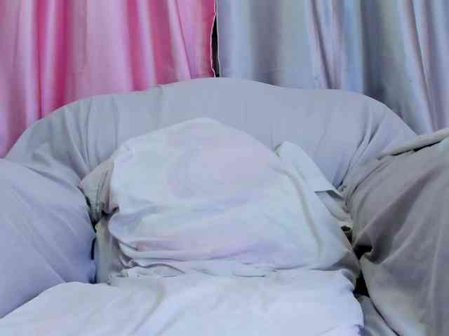petiteamor webcam