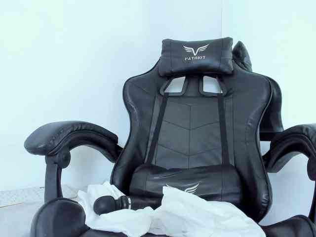 petiteamor webcam