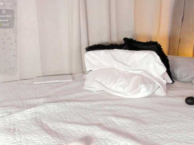 RosseeDaw's BongaCams show and profile