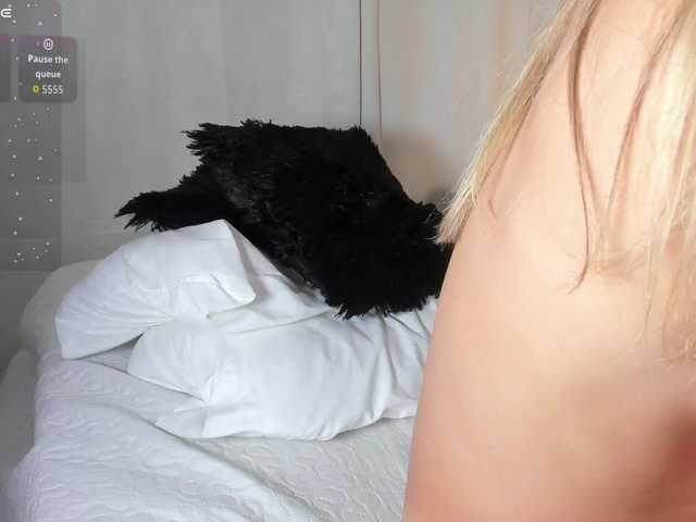 RosseeDaw's BongaCams show and profile