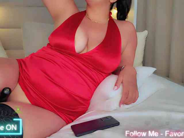 XHotQueen webcam