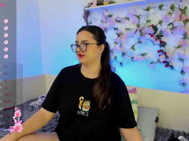 MiraSevan999 webcam