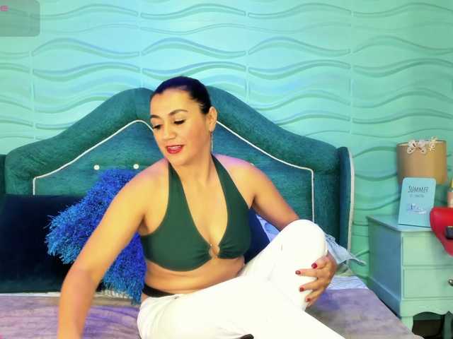 SusanSlim's BongaCams show and profile