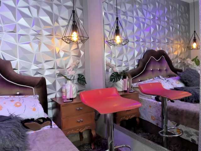 SusanSlim's BongaCams show and profile