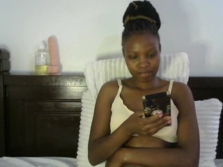 queen-ebony2 Porn Show