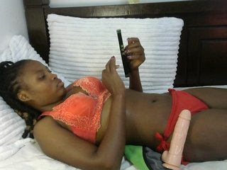 queen-ebony2 Porn Show