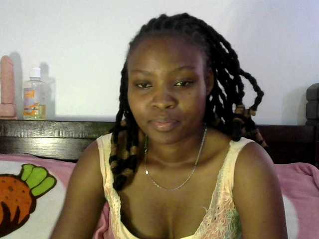 queen-ebony2's BongaCams show and profile