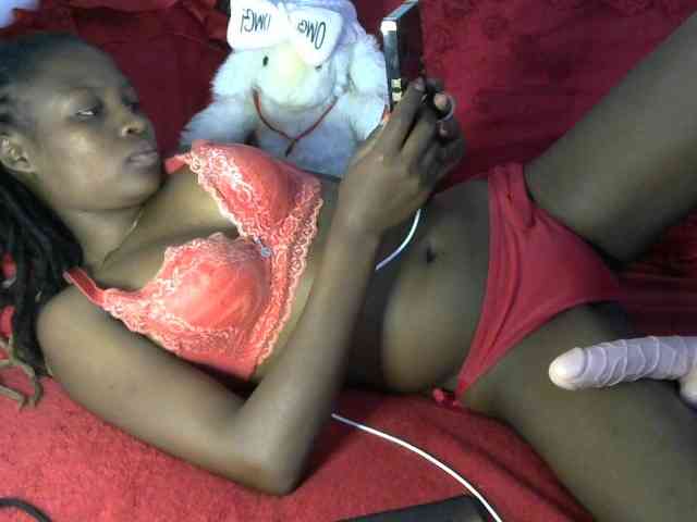 queen-ebony2 queen-ebony2