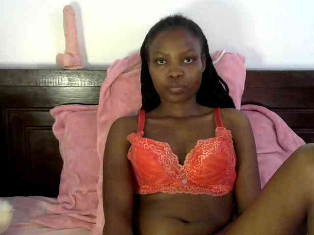 queen-ebony2 queen-ebony2