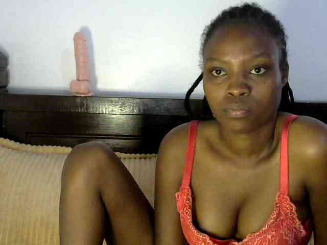 queen-ebony2 queen-ebony2