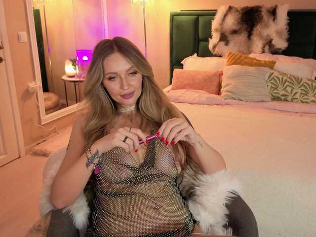 Sex chat gratuit in direct cu Joanneshyshy pe BongaCams