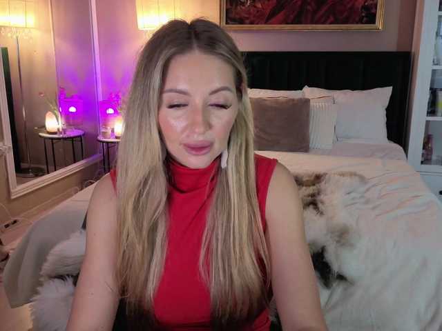 Joanneshyshy's BongaCams show and profile