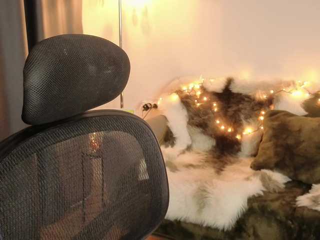 Sex chat gratuit in direct cu Joanneshyshy pe BongaCams