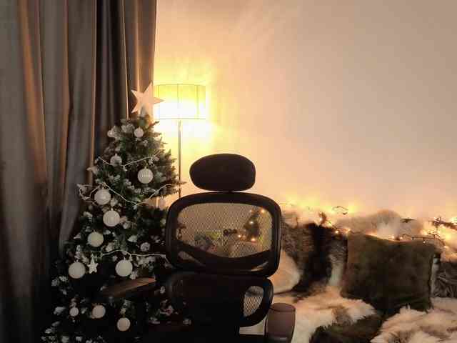 JoanneSpoilMe webcam