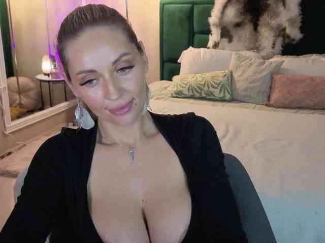JoanneSpoilMe webcam