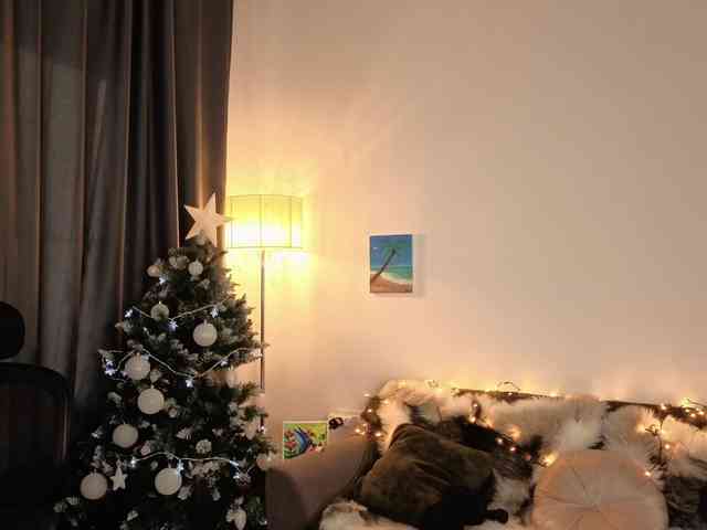 JoanneSpoilMe webcam