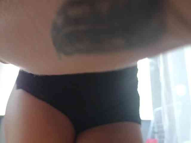 JoanneSpoilMe webcam