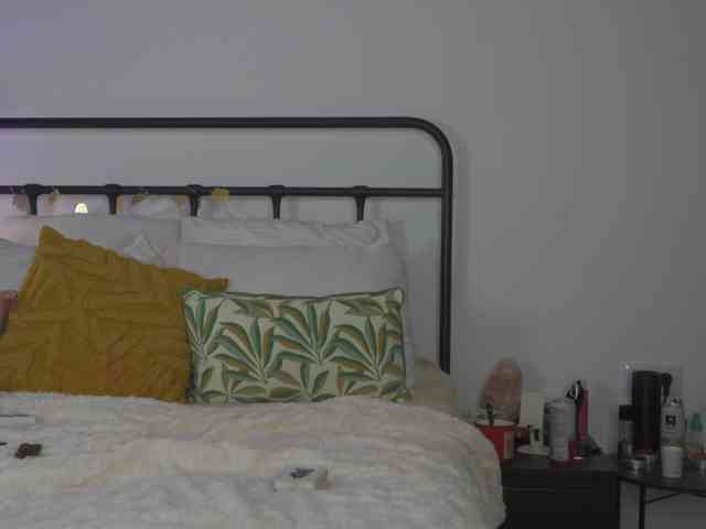 JoanneSpoilMe webcam