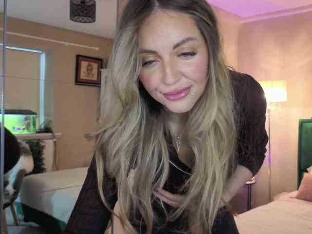 JoanneSpoilMe webcam