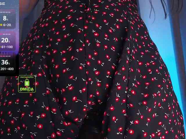 Dutchwondergoddesss webcam