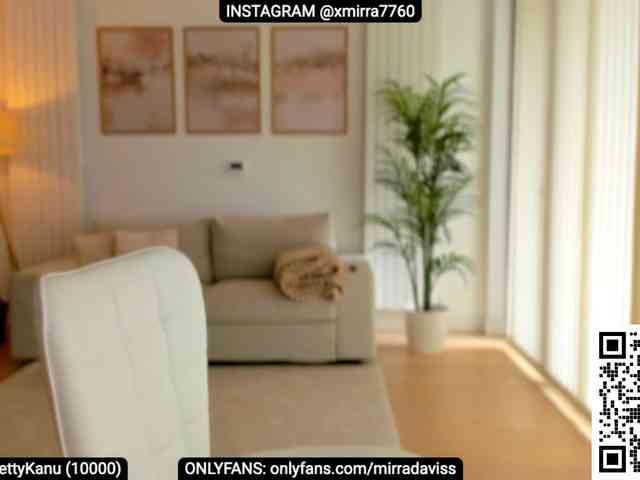 GoddessRoxana webcam
