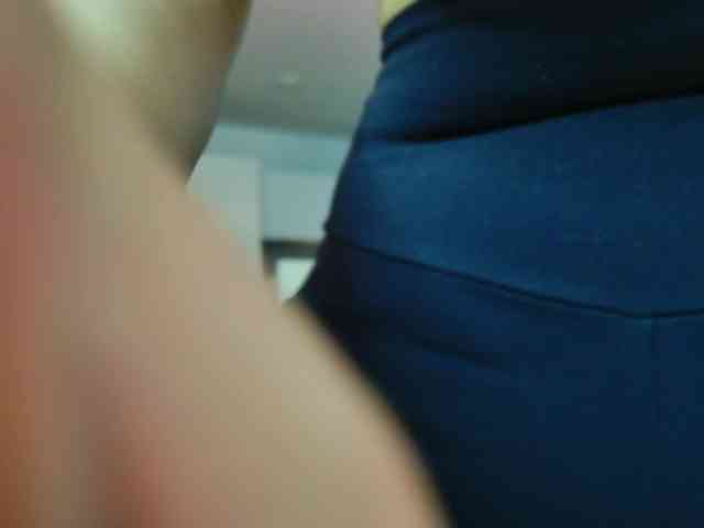 GoddessRoxana webcam