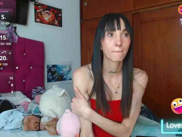 sakuraskinny webcam
