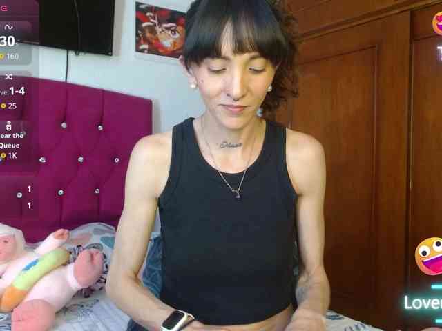 sakuraskinny webcam