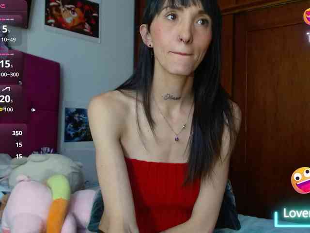 sakuraskinny webcam