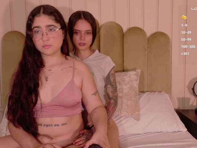 BellaMiller- BellaMiller-