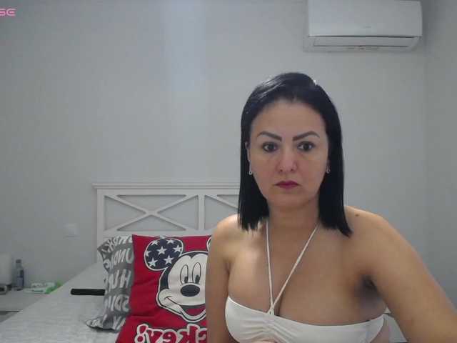 sofia-cooper's BongaCams show and profile