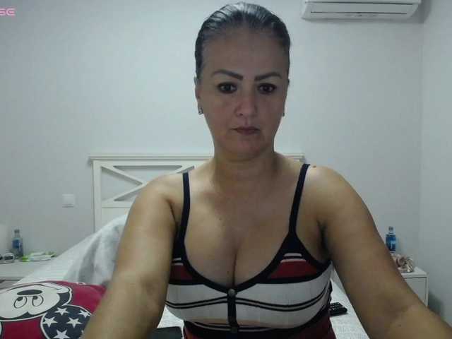 sofia-cooper's BongaCams show and profile
