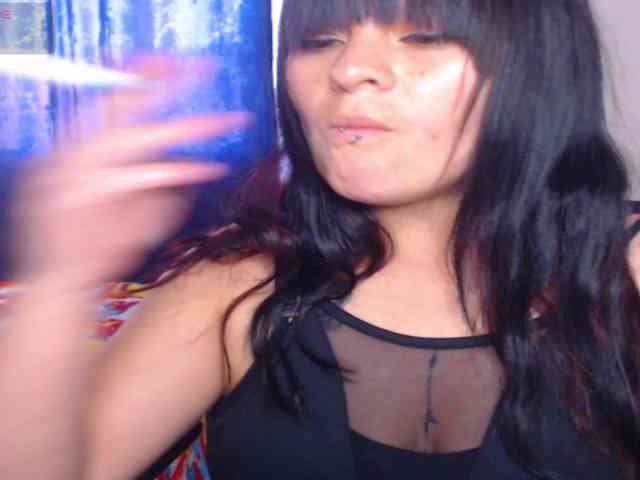 Valerydirty-dark webcam