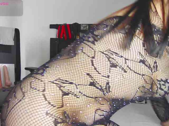 Valerydirty-dark webcam