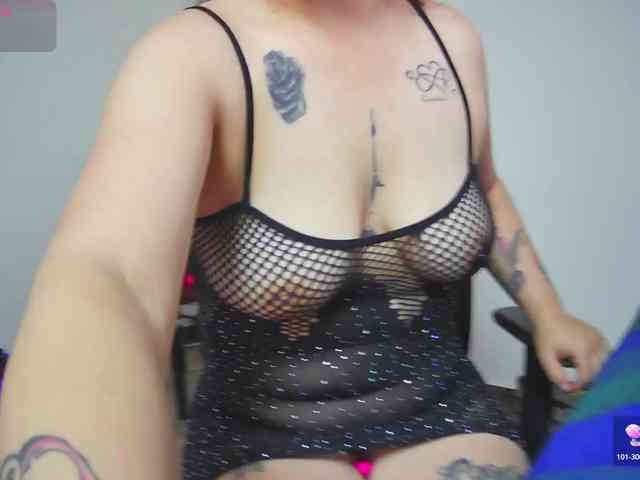 Valerydirty-dark webcam